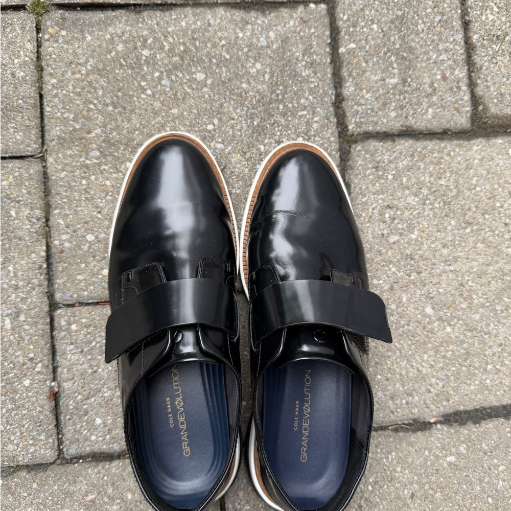 Cole Haan Grand Evolution Black Patent Leather loafer with Velcro strap - 6.5B